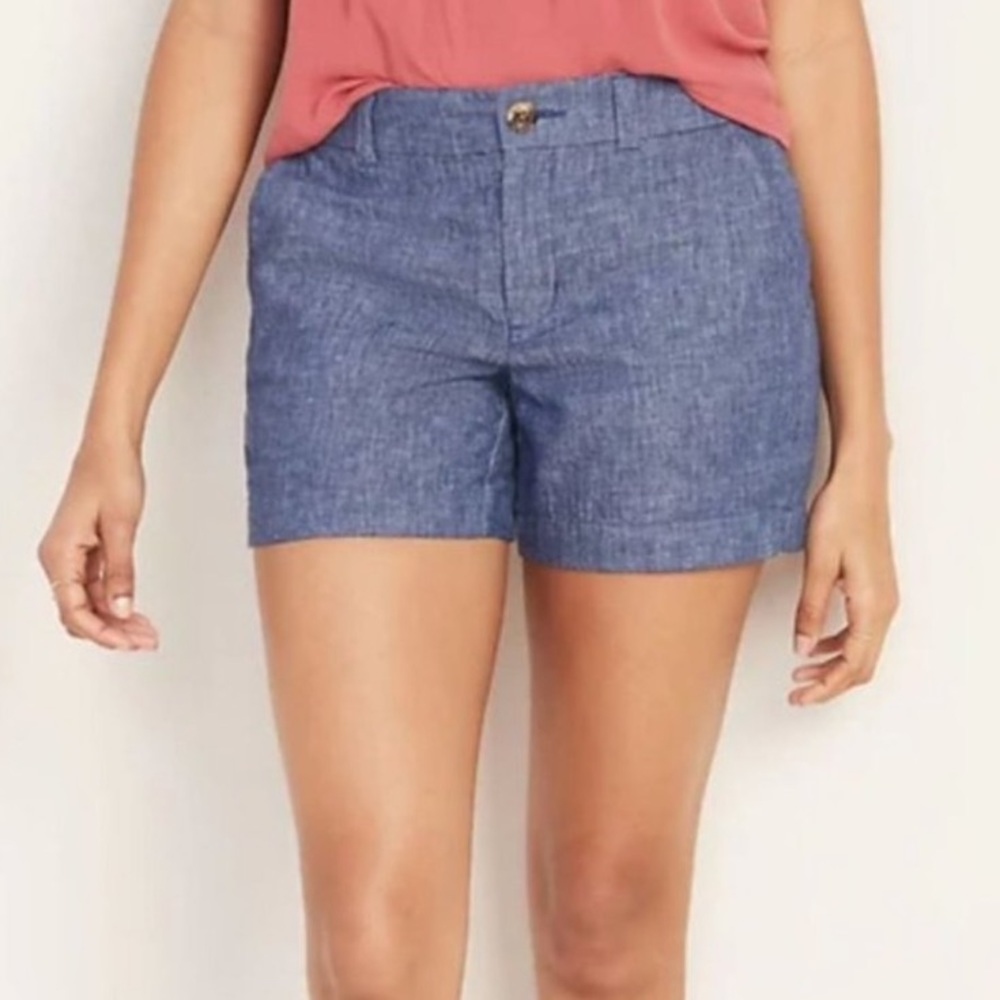 NWOT Old Navy Hi Rise Everyday Short